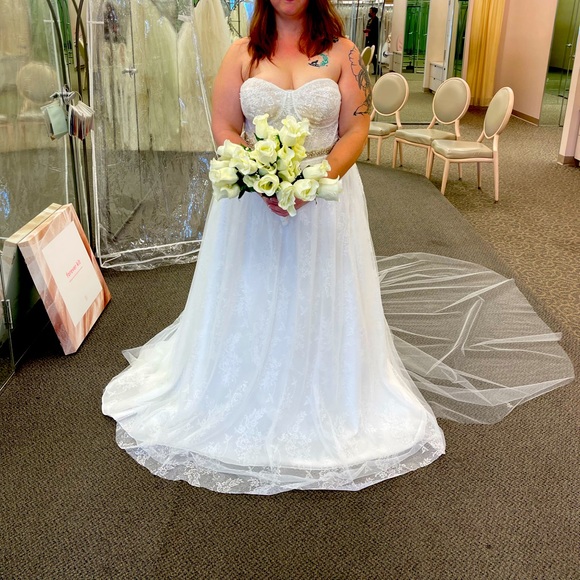 davids bridal wedding belt